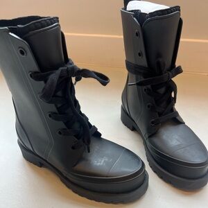 Porte & Paire Rubber combat boots - lined for warmth!!